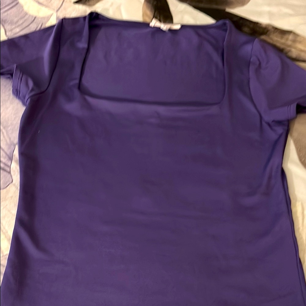 Live In the Moment Fitted 
Square Neck Short Sleeve Top